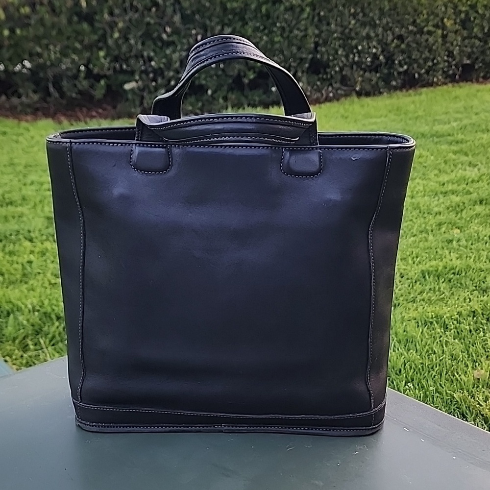 Authentic Vintage Coach Black Leather Bleecker Book Tote 9314